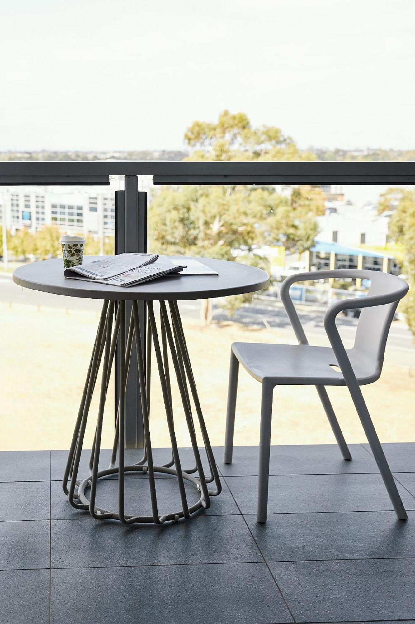 Quest Melbourne Airport Aparthotel Buitenkant foto